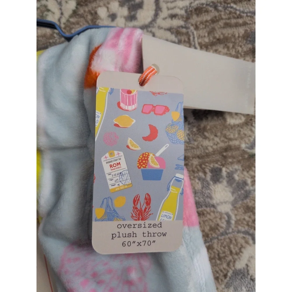 Mercato Throw Blanket 60x70